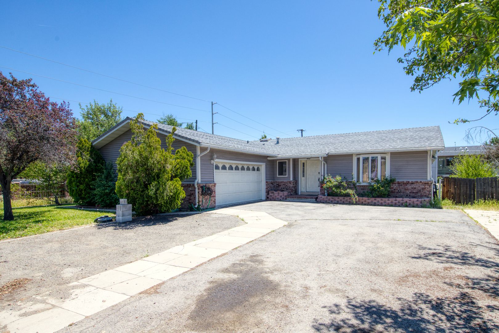 Sparks House: 1985 Ponderosa Drive