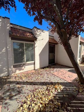 1005 Baywood Drive #B – photo 1