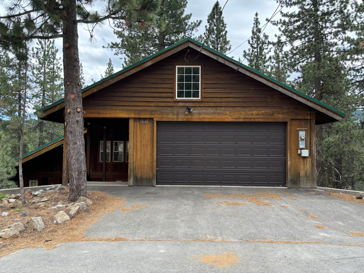 Truckee House: 13649 Olympic Dr