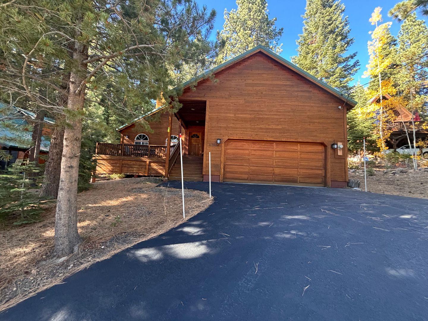Truckee House: 11756 Saint Bernard Dr