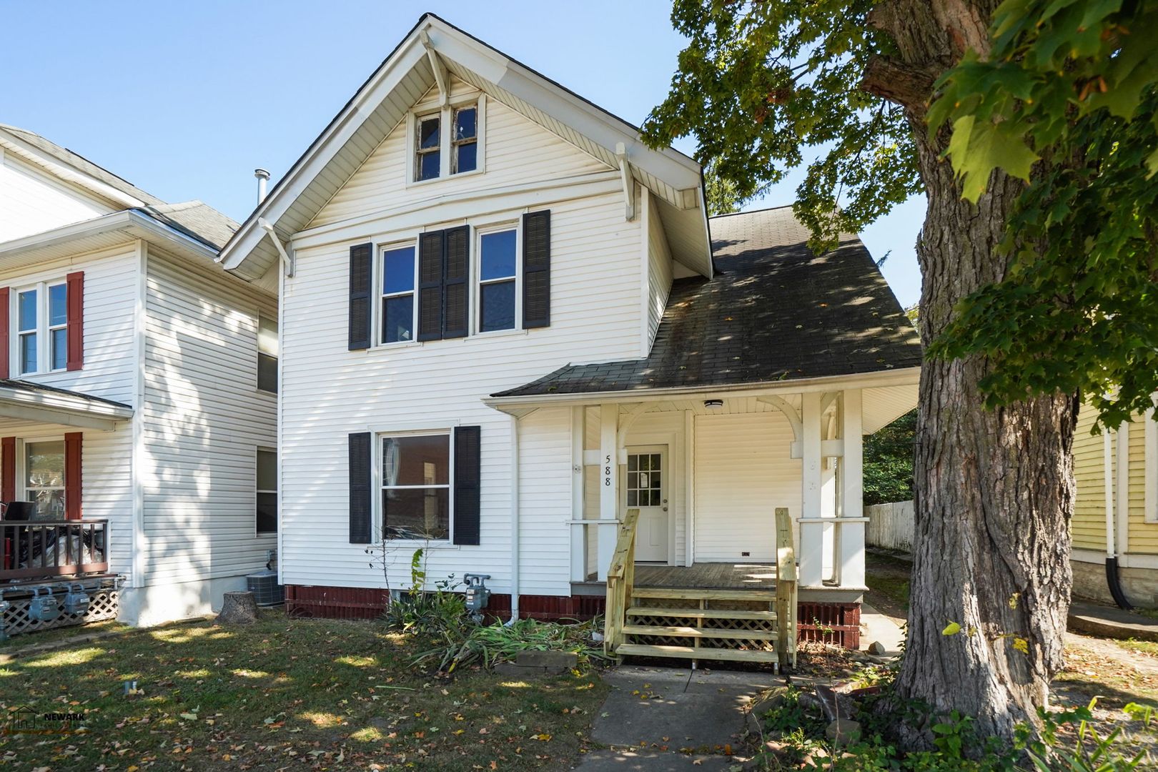 Newark House: 588 Mount Vernon Road