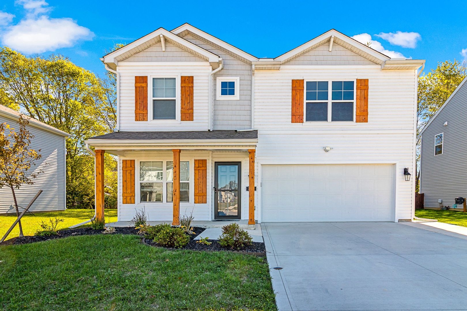 Now Leasing! Comfortable Family Home on Kells Court, Newark