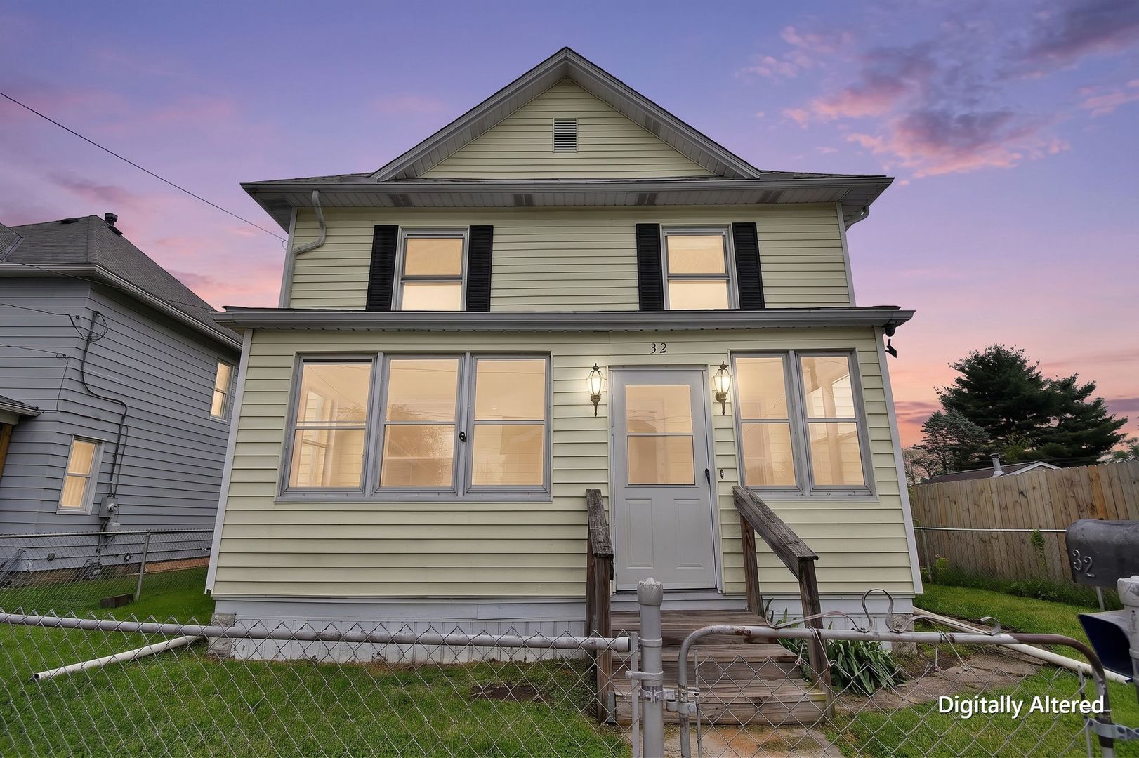 Newark House: 32 Monroe Avenue