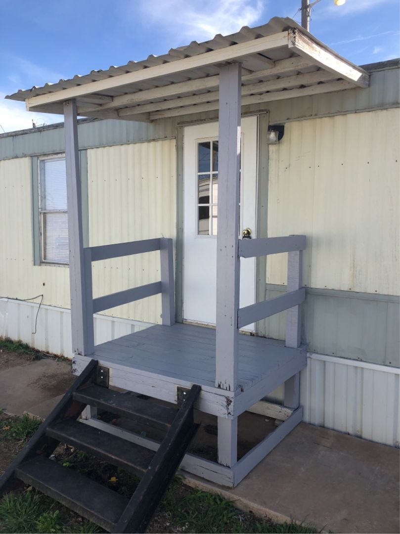 San Angelo Apartment: 729-731-733 Cactus Lane