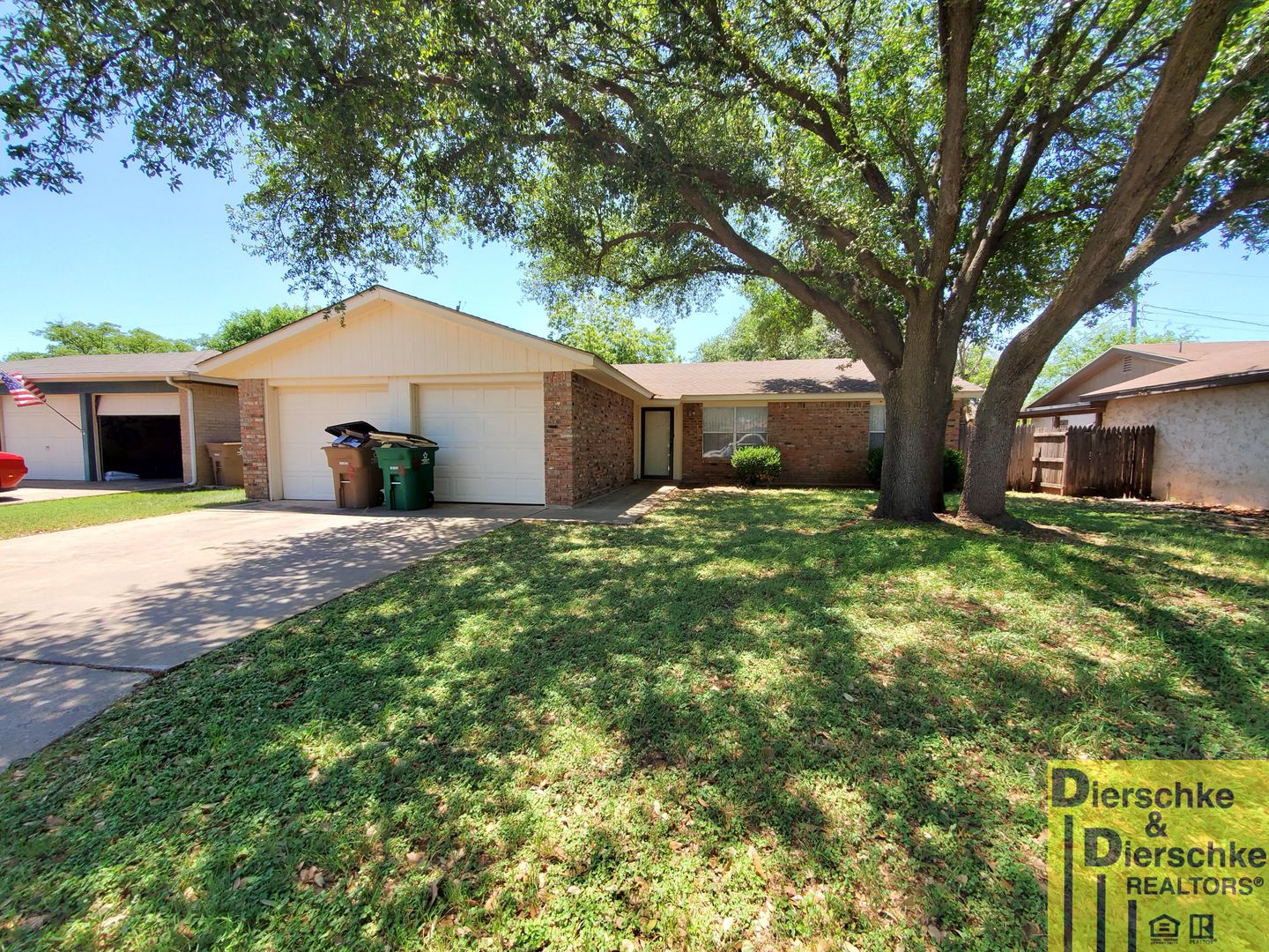 San Angelo House: (LEASE ONLY) 33 Terrace Drive