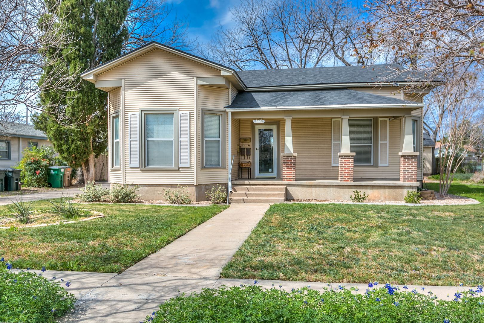 San Angelo Apartment: 1509 S David St