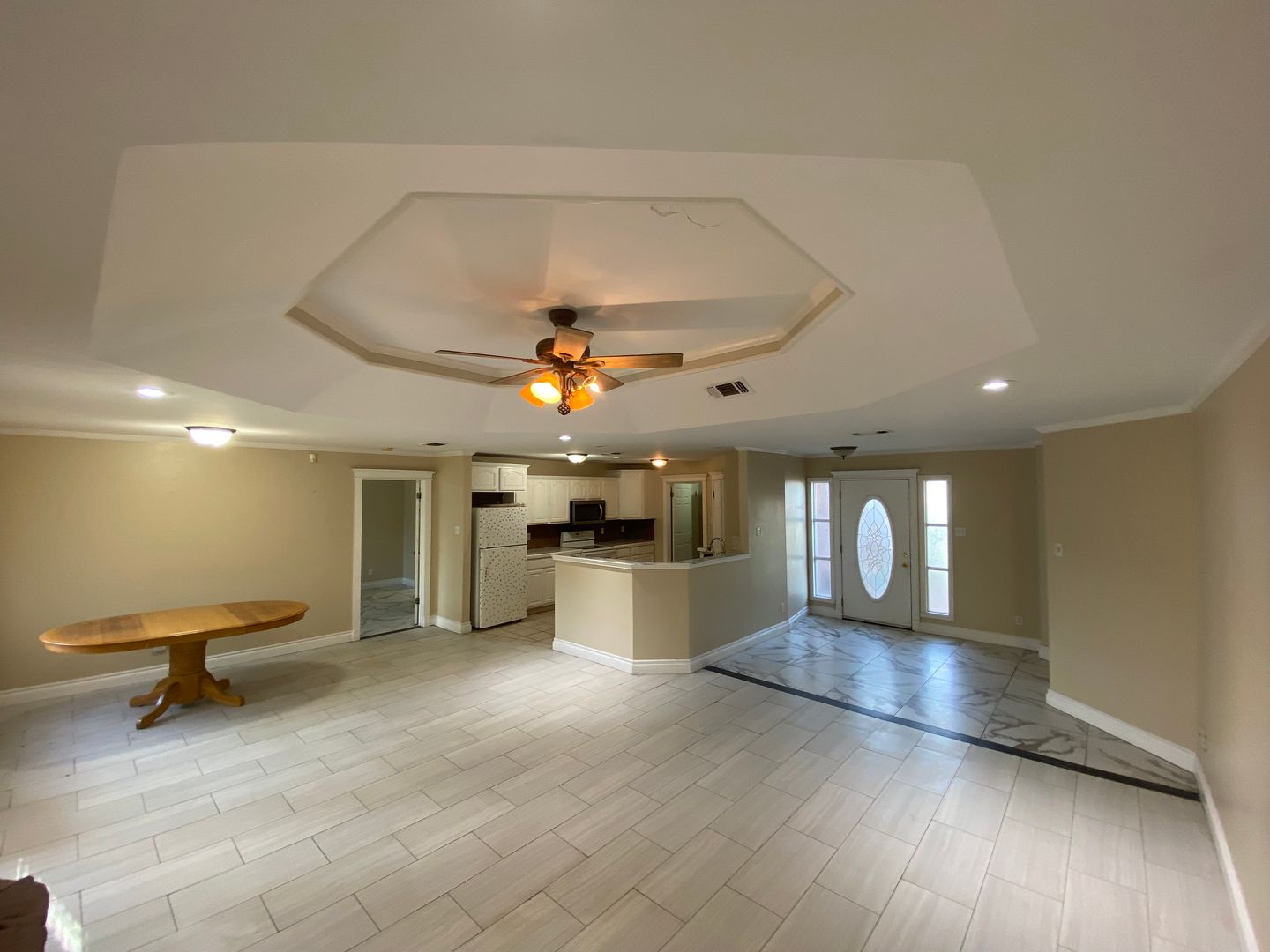 San Angelo House: 5842 Berkshire
