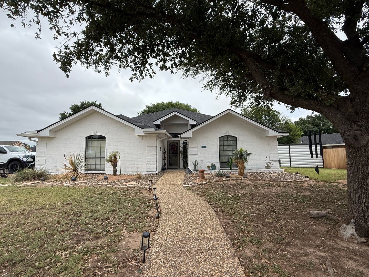 San Angelo House: 5838 Manchester Lane