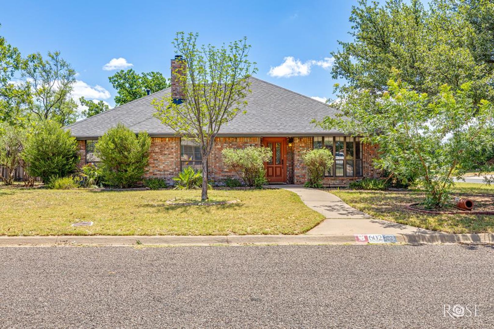 San Angelo House: 602 Mayfair Ln