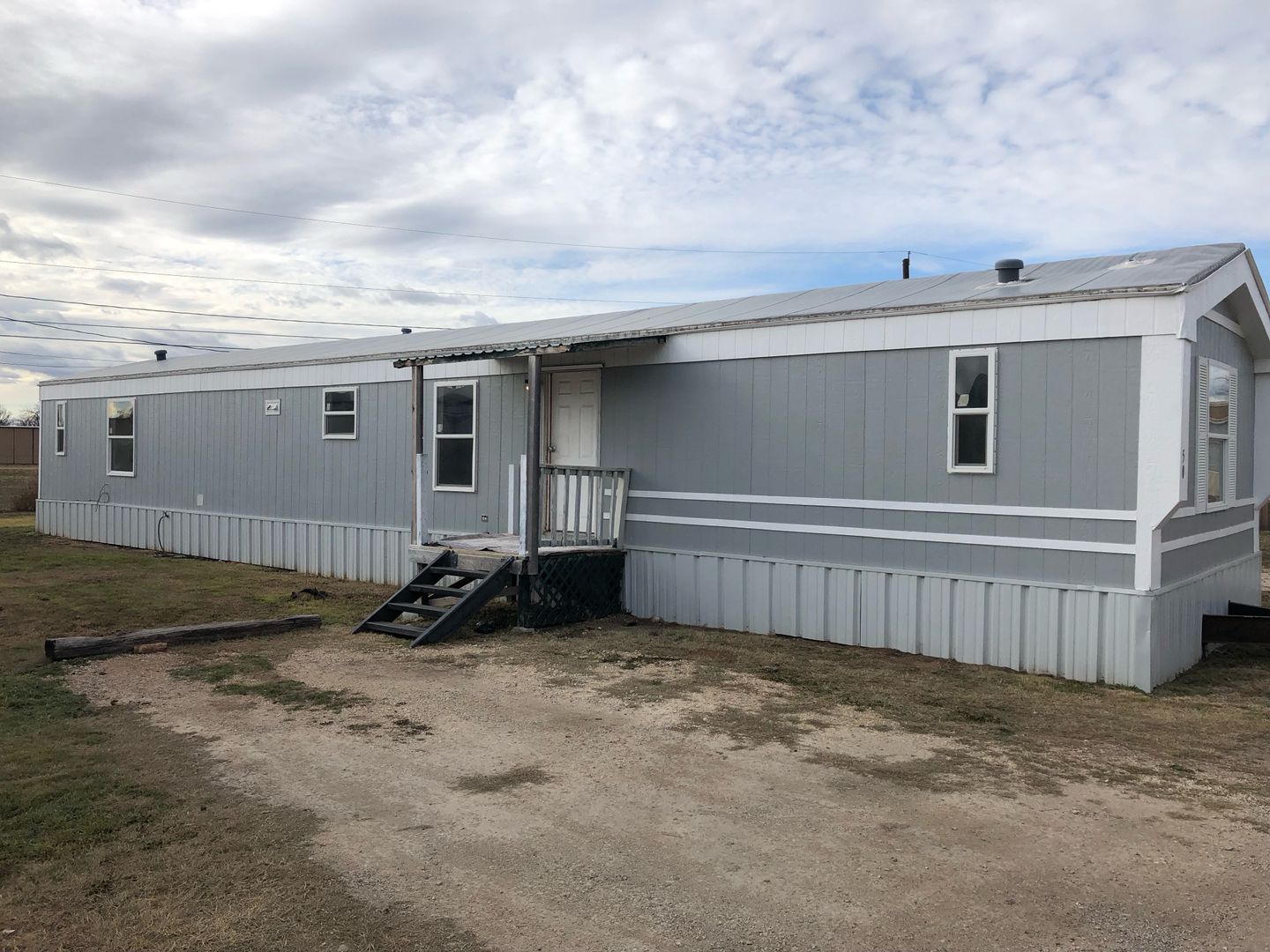 San Angelo Apartment: 729-731-733 Cactus Lane
