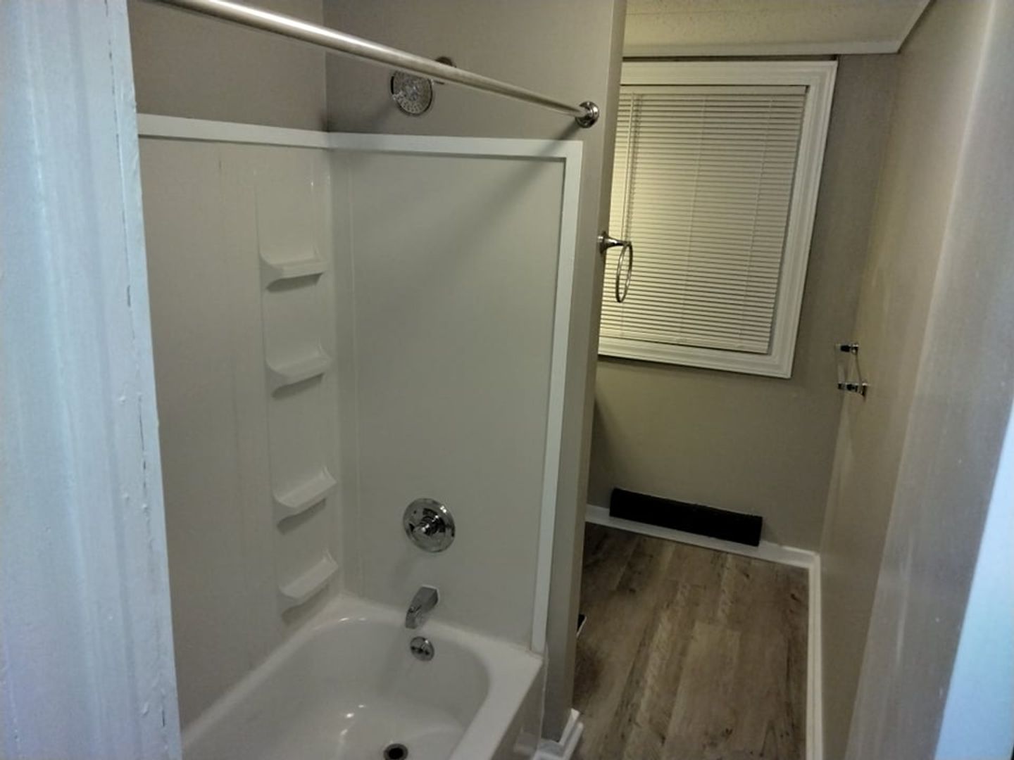 Rochester Apartment: 183 Pearl St