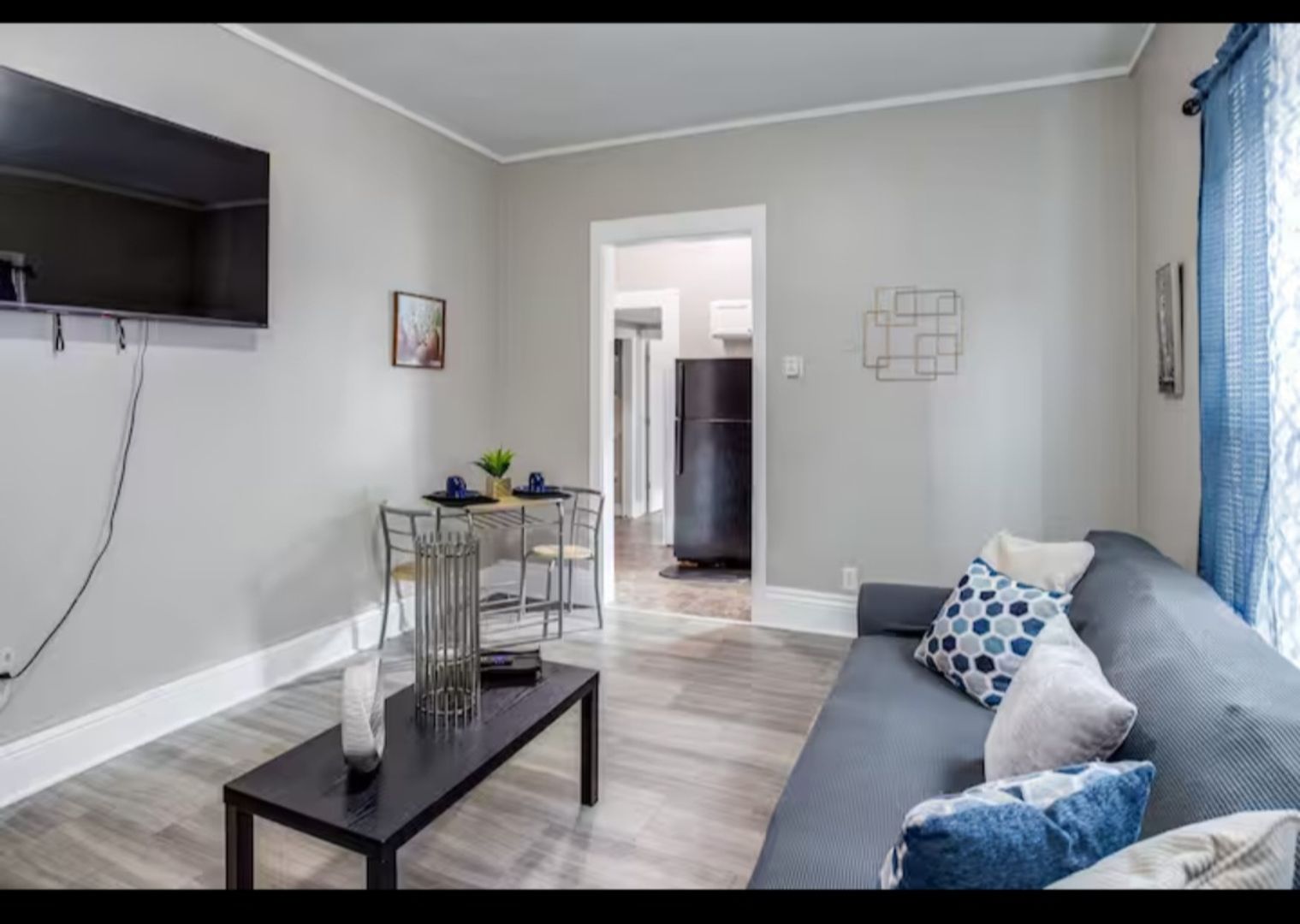 Rochester Apartment: 28 rowley st