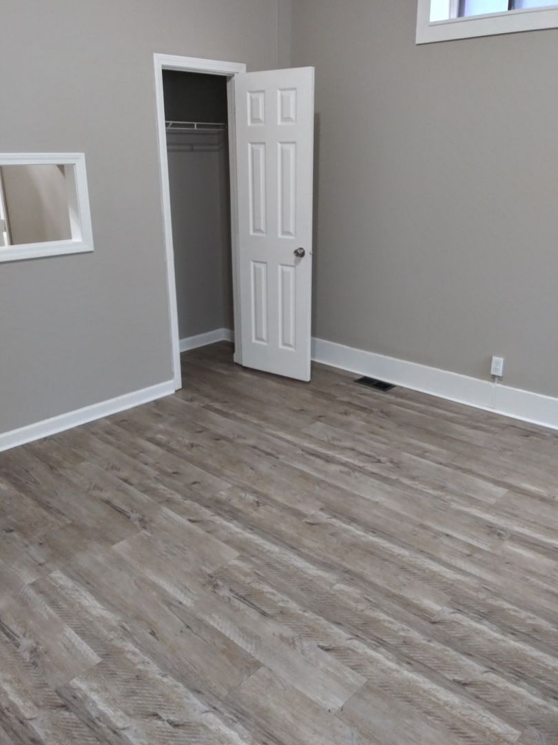 Rochester Apartment: 637-641Thurston Road