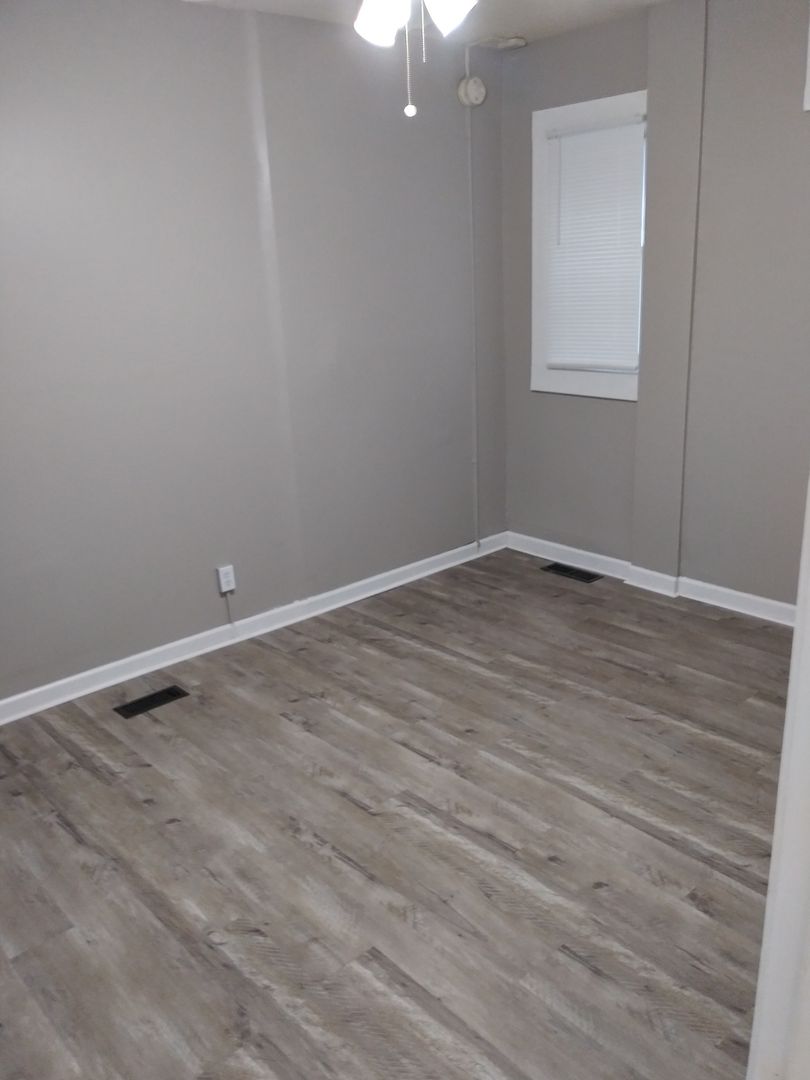 Rochester Apartment: 637-641Thurston Road