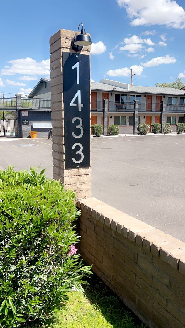 Tempe Apartment: 1433 S. Stanley Place