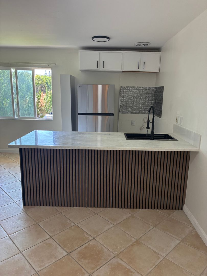Montecito 6 of 19