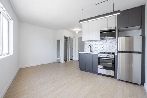 Franklin Village - RENOVATED Studio in Hollywood!! – photo 1