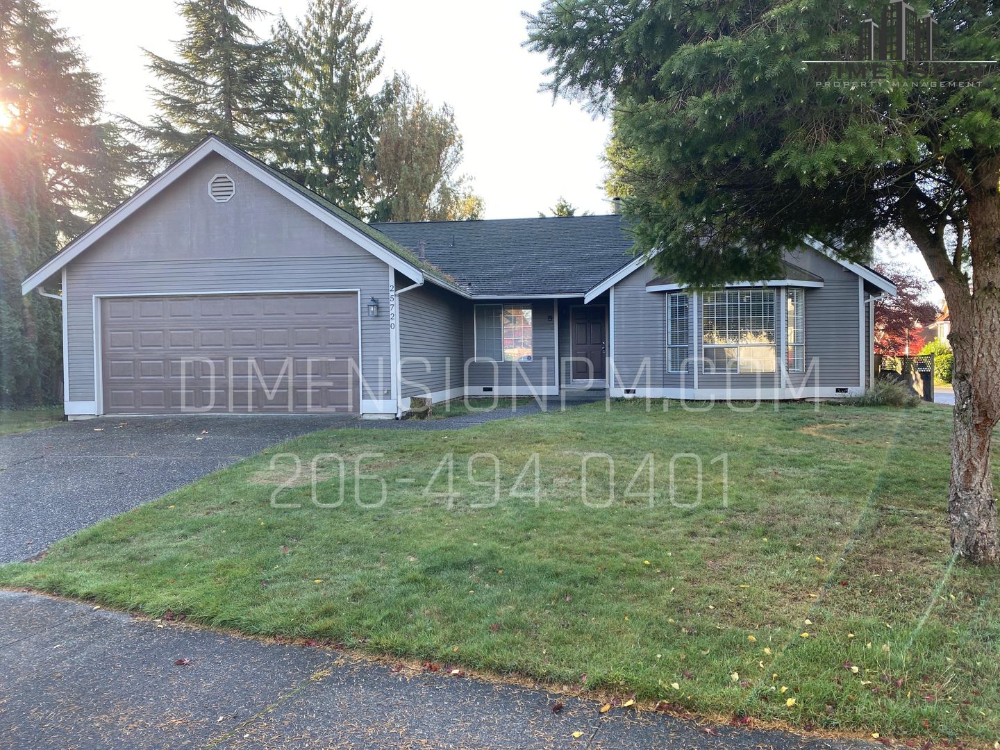 Kent House: 25720 117th Pl SE