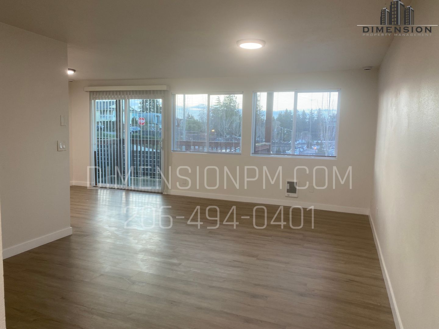 Des Moines Apartment: 21639 29th Ave S