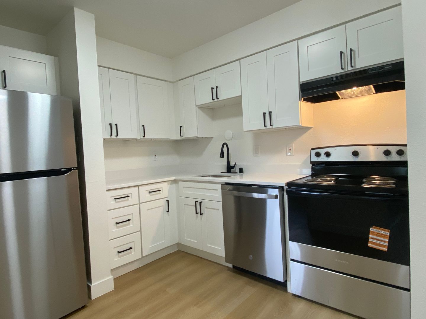 Tacoma Apartment: 1419 S J St