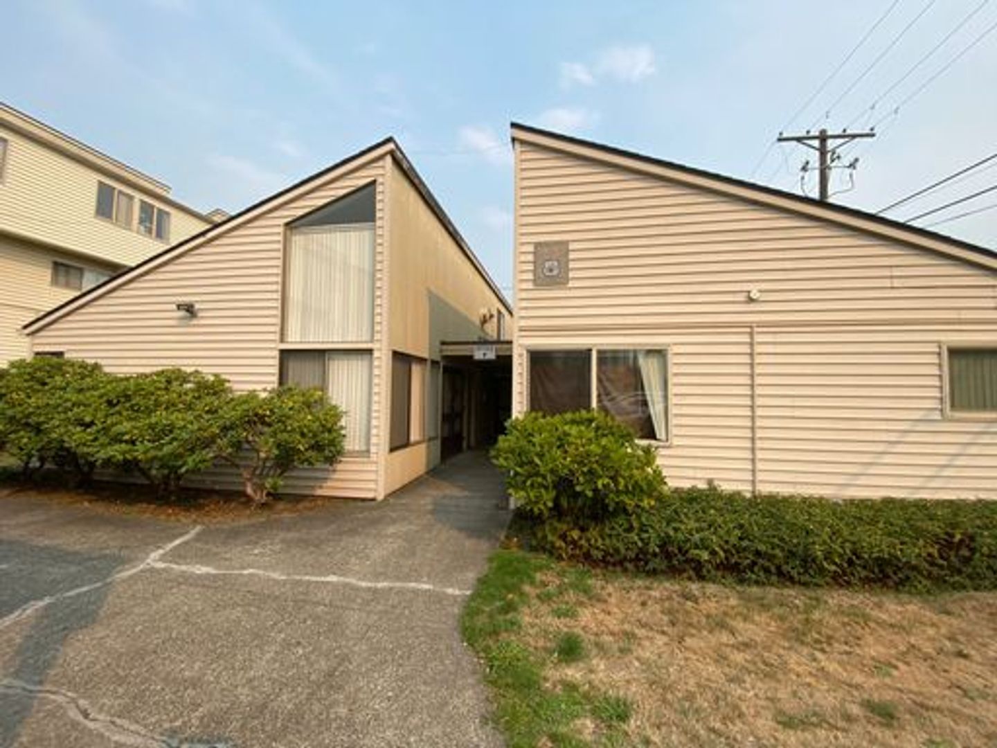 Tacoma Apartment: 1419 S J St