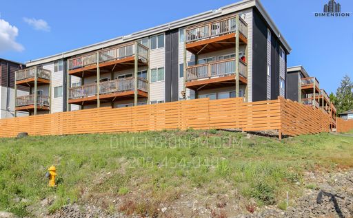 21639 29th Ave S - 303, Des Moines, WA 98198