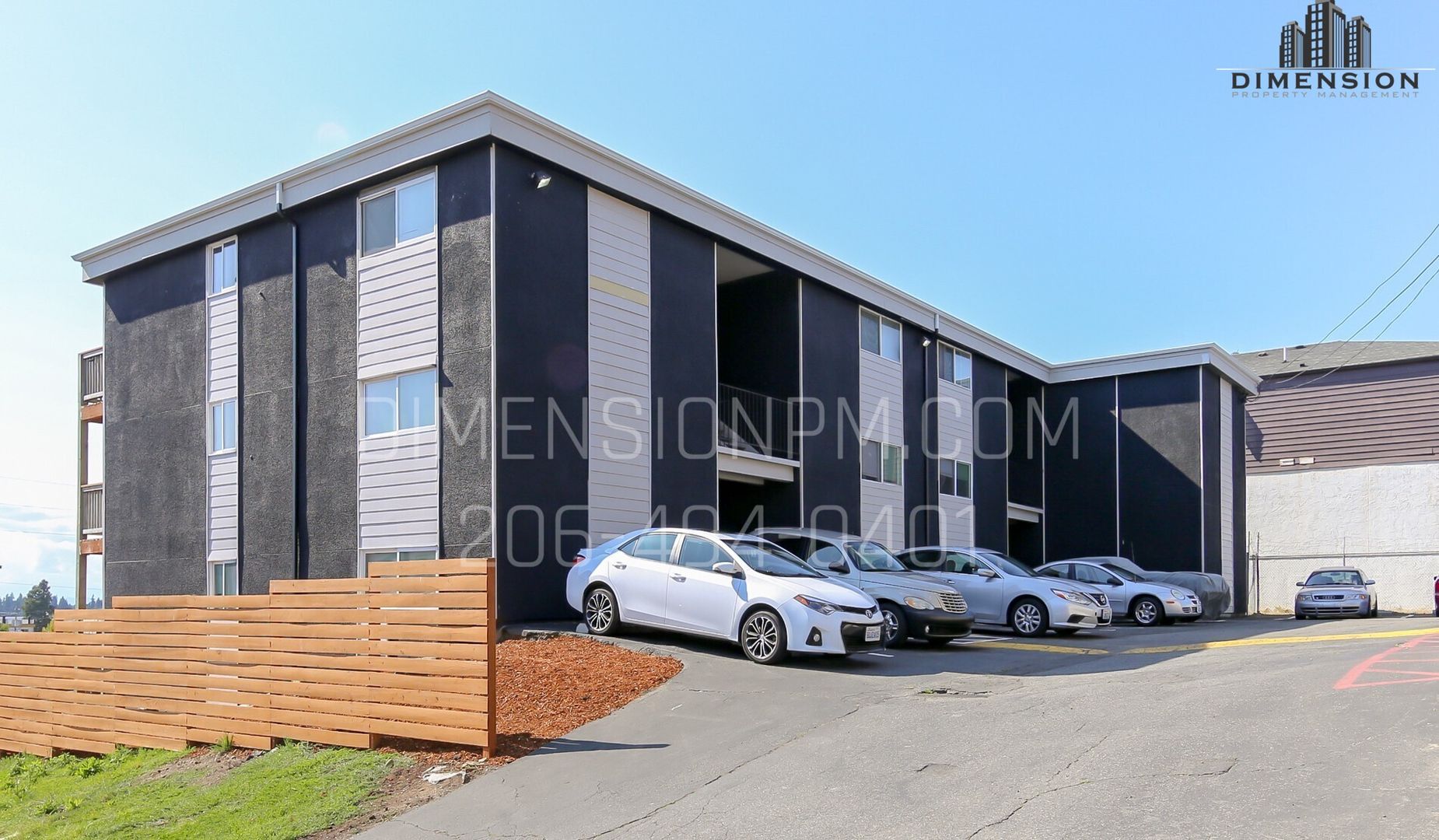 Des Moines Apartment: 21639 29th Ave S