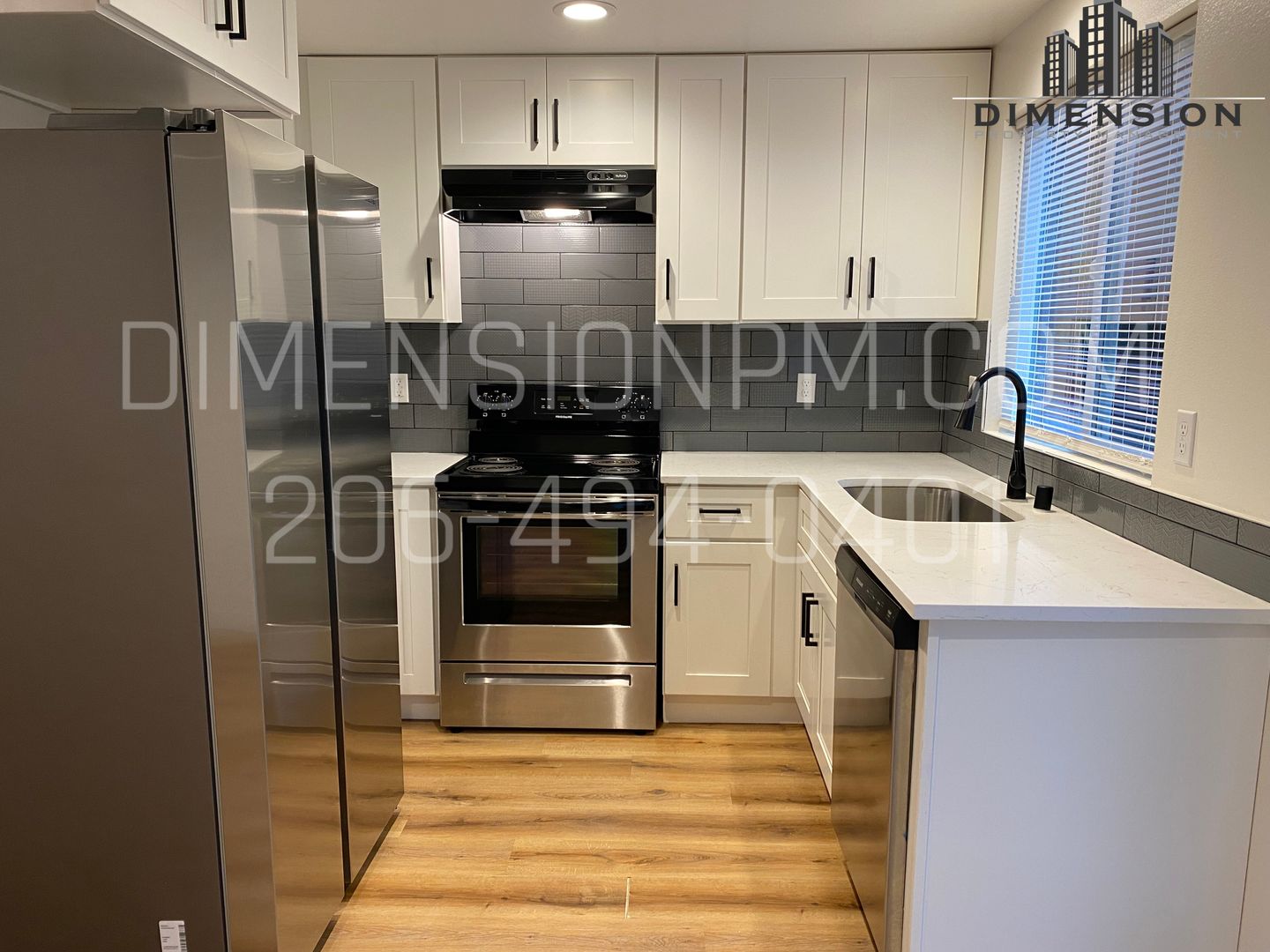 Lynnwood Townhome: 5707 202nd St SW