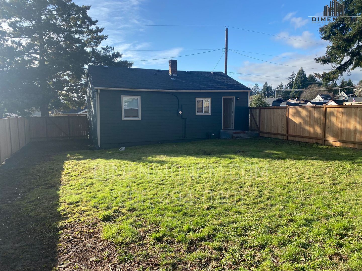 Bremerton House: 3724 W E St