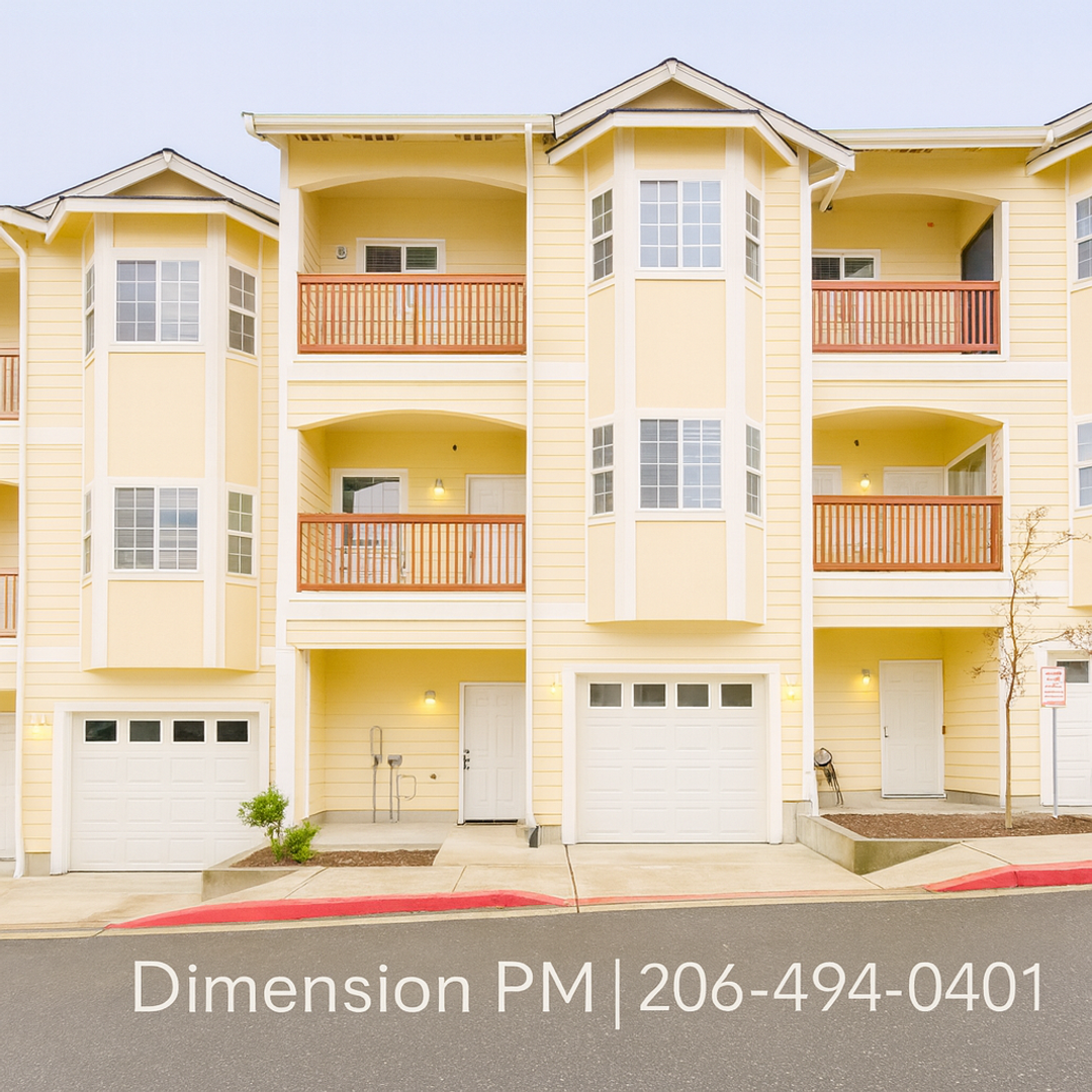 Renton Townhome: 10830 SE 192nd St