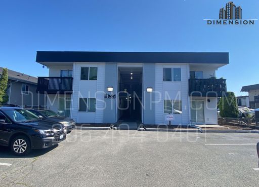 Conveniently Located 2-Bedroom Apartment in the Heart of Burien – photo 1