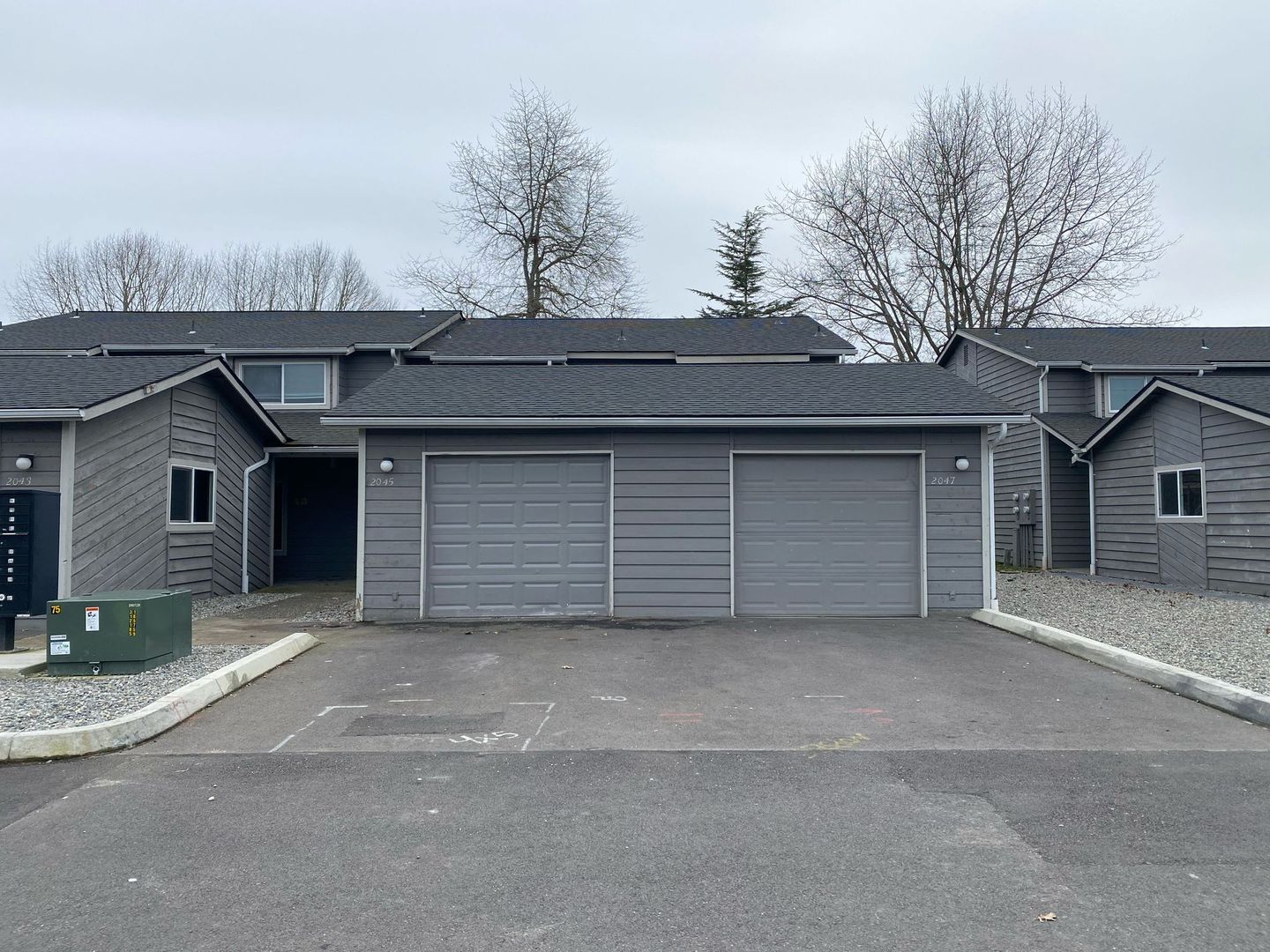 Auburn Apartment: 2025 M St NE