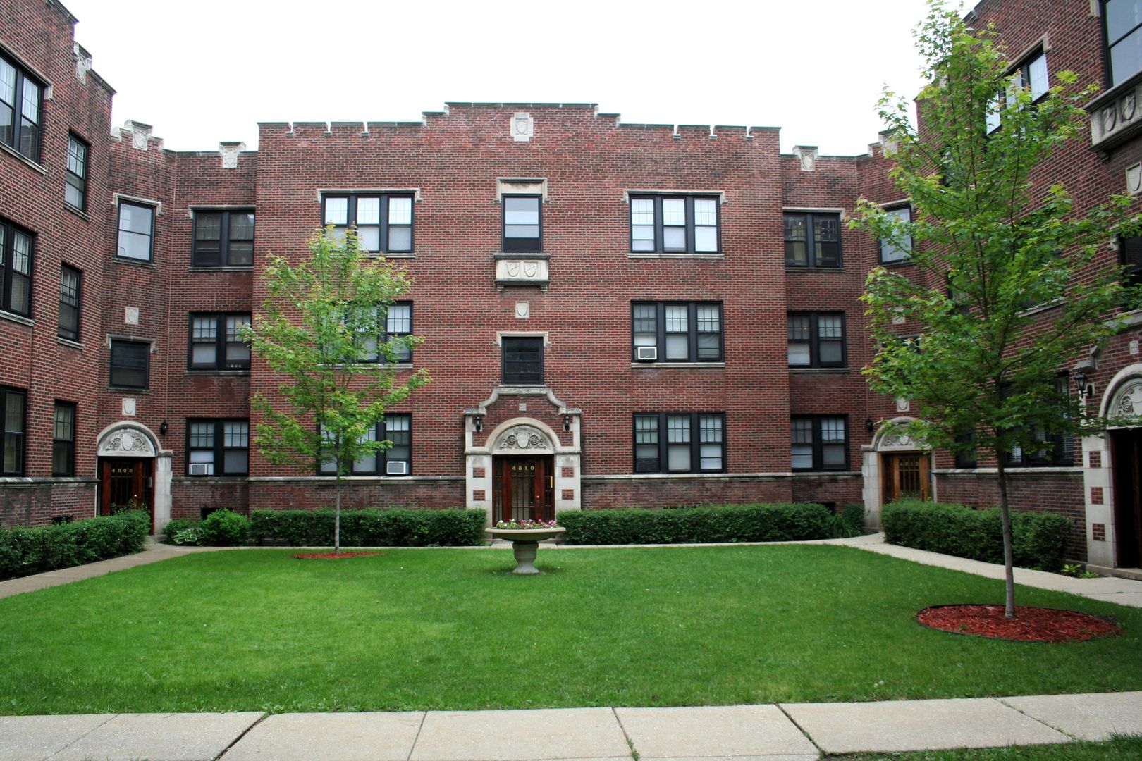 Chicago Apartment: 4804-16 N. Linder /5502 W. Lawrence