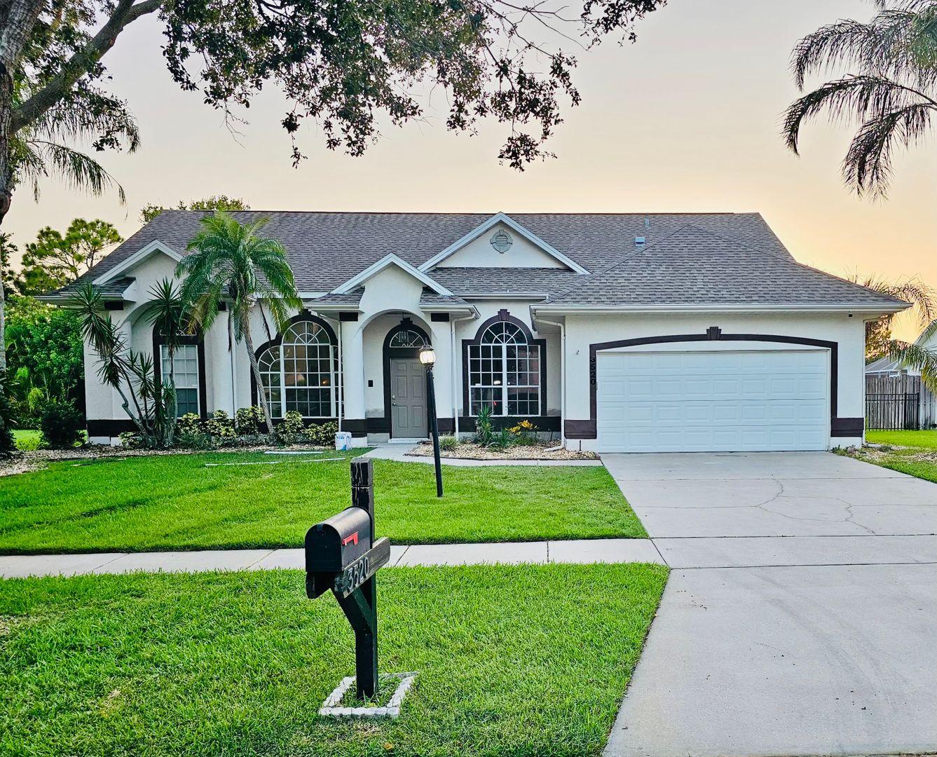 Melbourne House: 3520 Manassas Ave