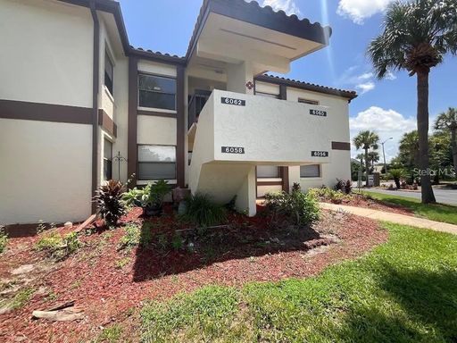 Spacious 2-Bedroom, 2-Bath Condo in Guard-Gated Community – photo 1