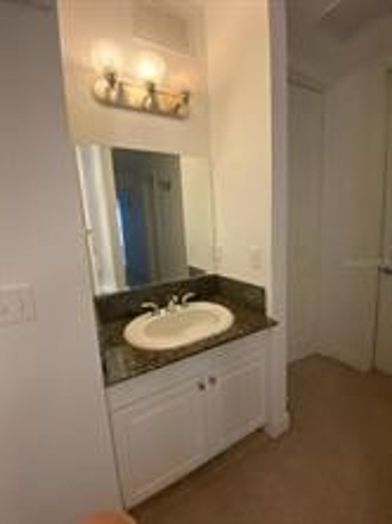 Kissimmee House: 609 Elmhurst Ct