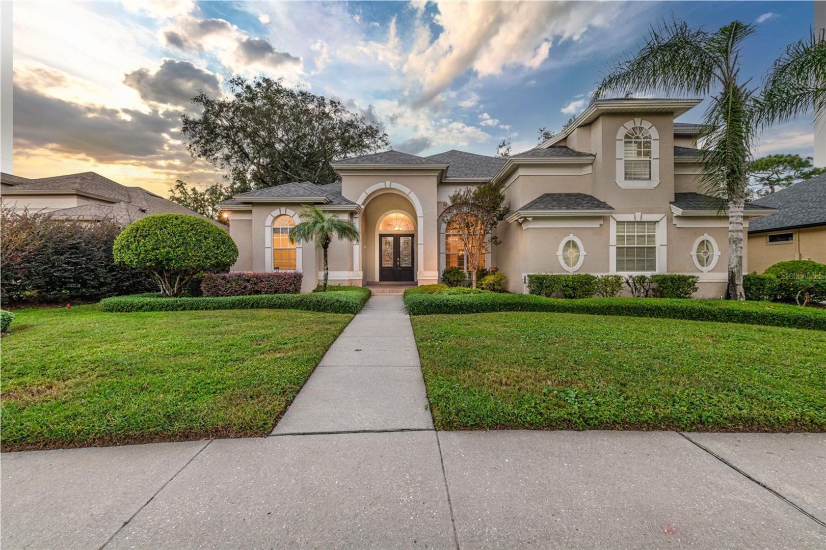 Oviedo House: 4094 Cardinal Glen Place