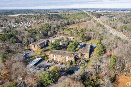 Fully Furnished 2-Bedroom Winter Rental — South Portland