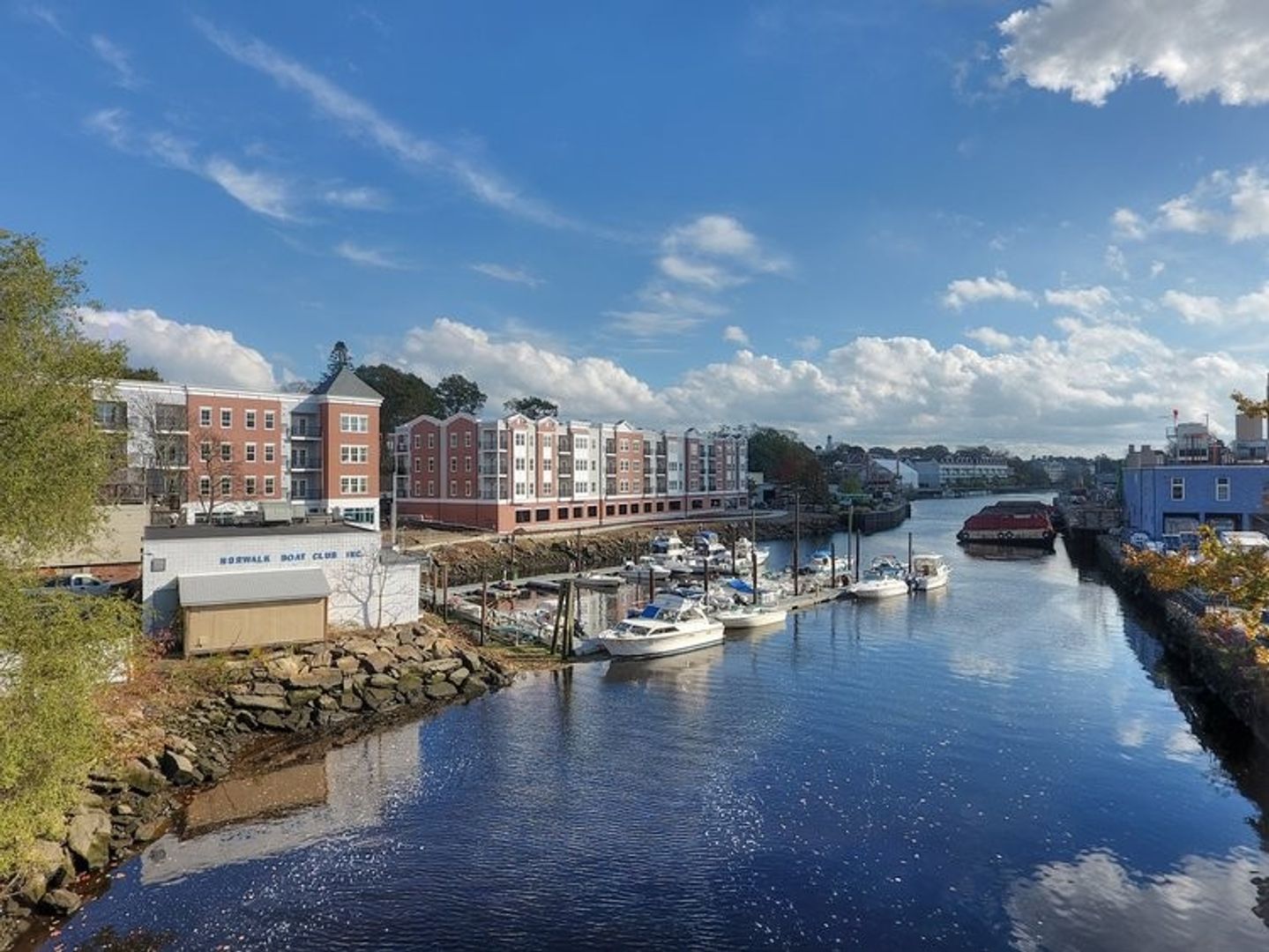 Norwalk Apartment: 1 Smith Street