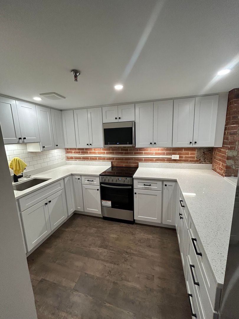 Norwalk Apartment: Trolley Associates, Inc.