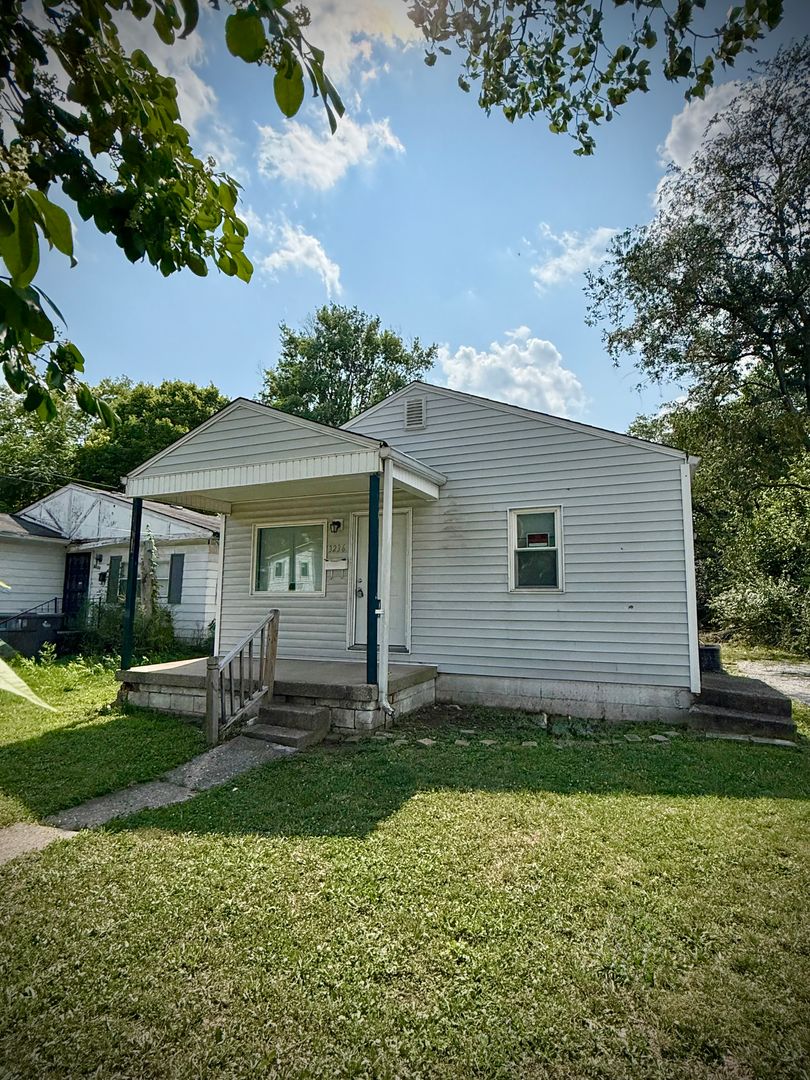 Indianapolis House: 3236 Nicholas Avenue