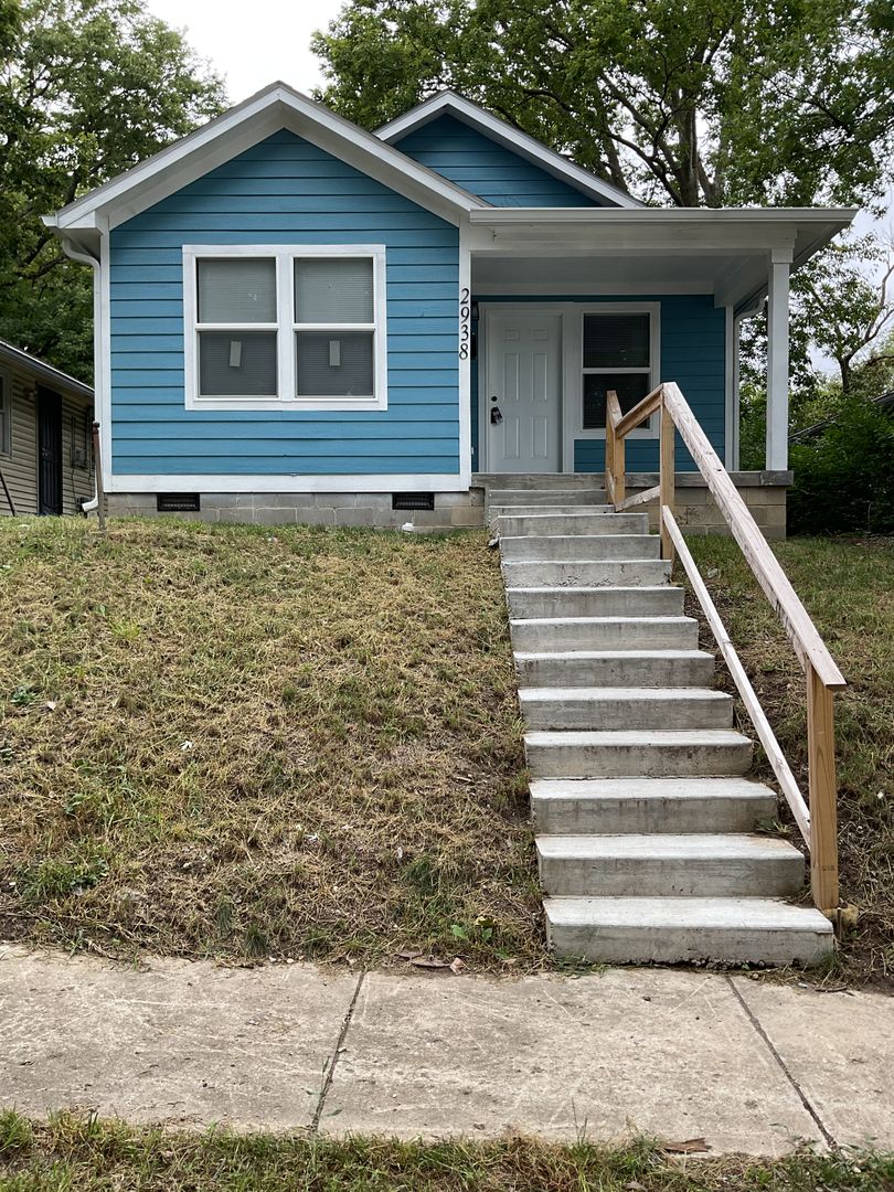 Indianapolis House: 2938 N Dearborn Street