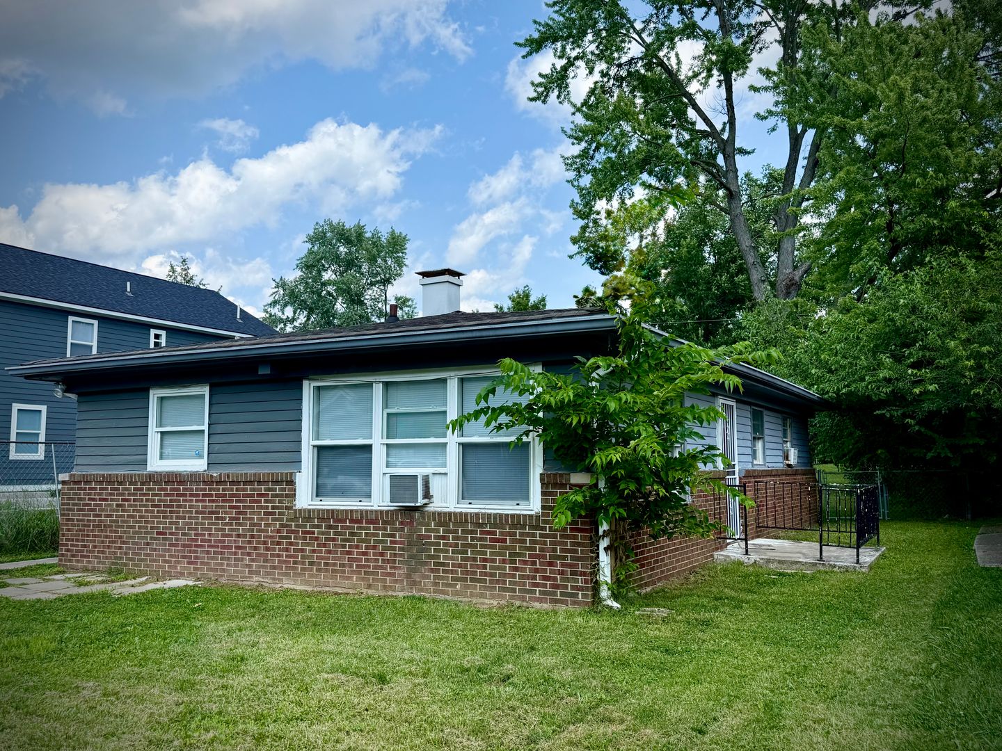 Indianapolis House: 3117 Hovey Street