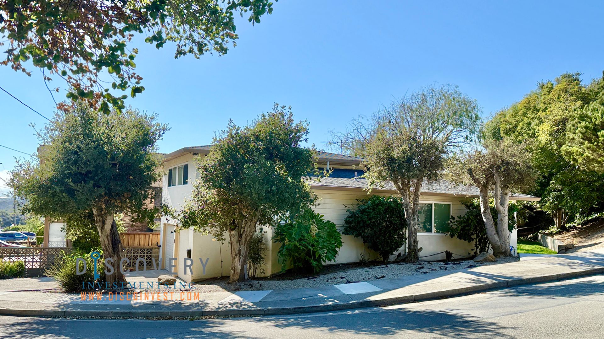 El Cerrito House: 6483 Conlon Ave.
