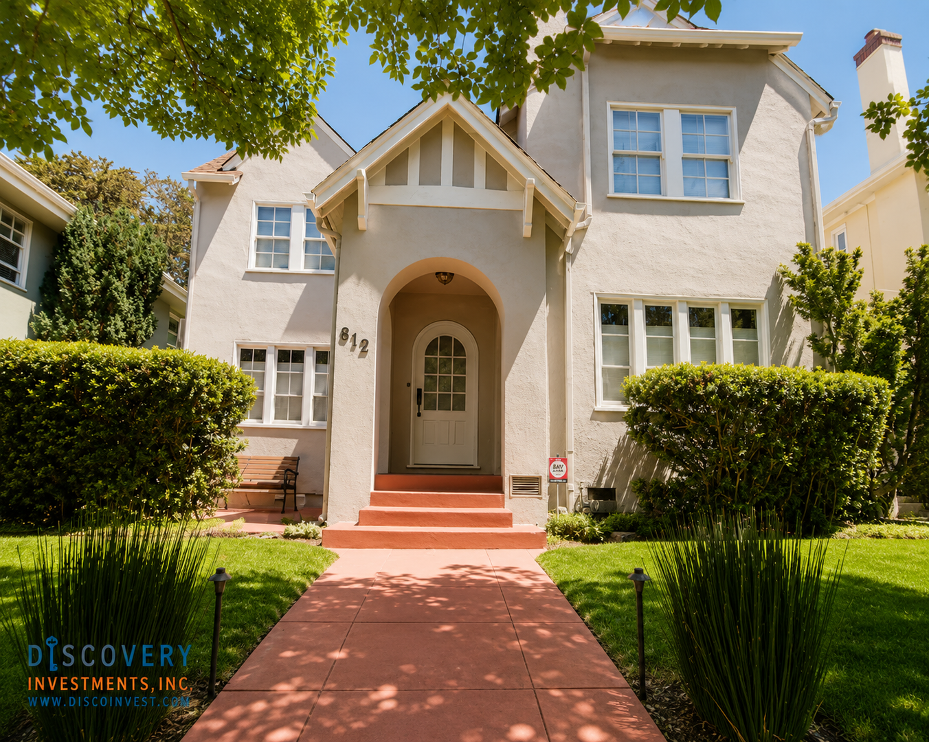 Oakland House: 812 Trestle Glen Rd.