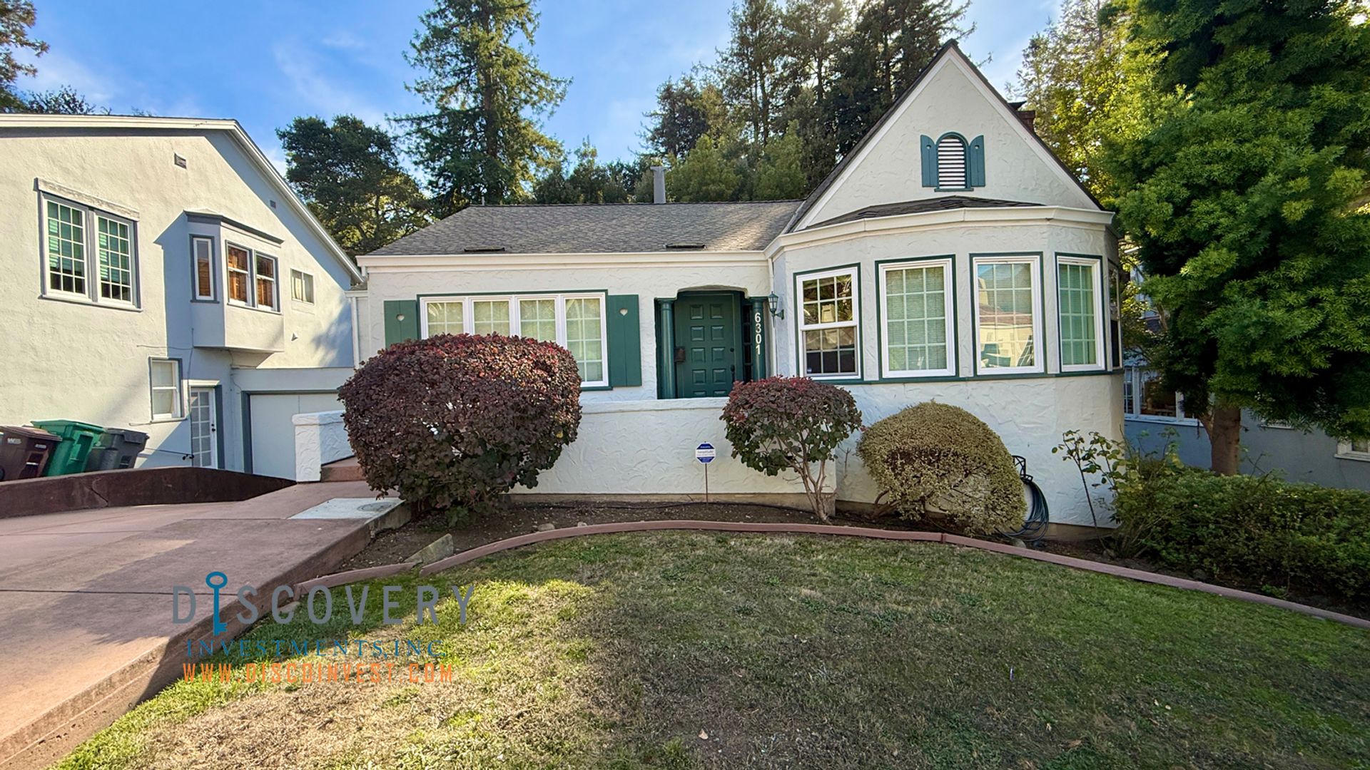 Oakland House: 6301 Broadway Terrace