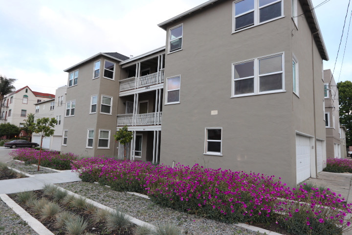 San Leandro Apartment: 350 Lafayette Ave.
