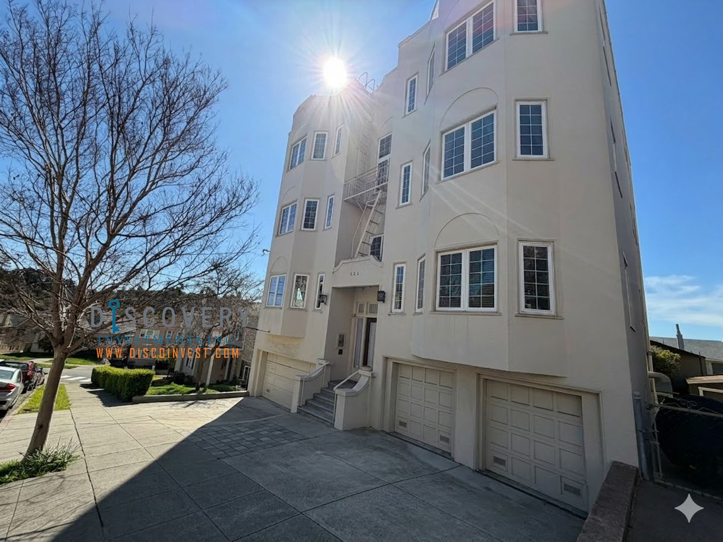 Oakland Apartment: 525 Glenview Ave.