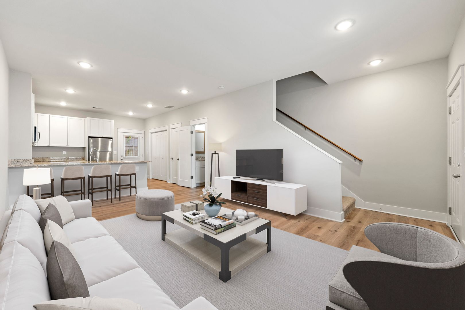 Temple Apartment: 395 Villa Rosa Rd