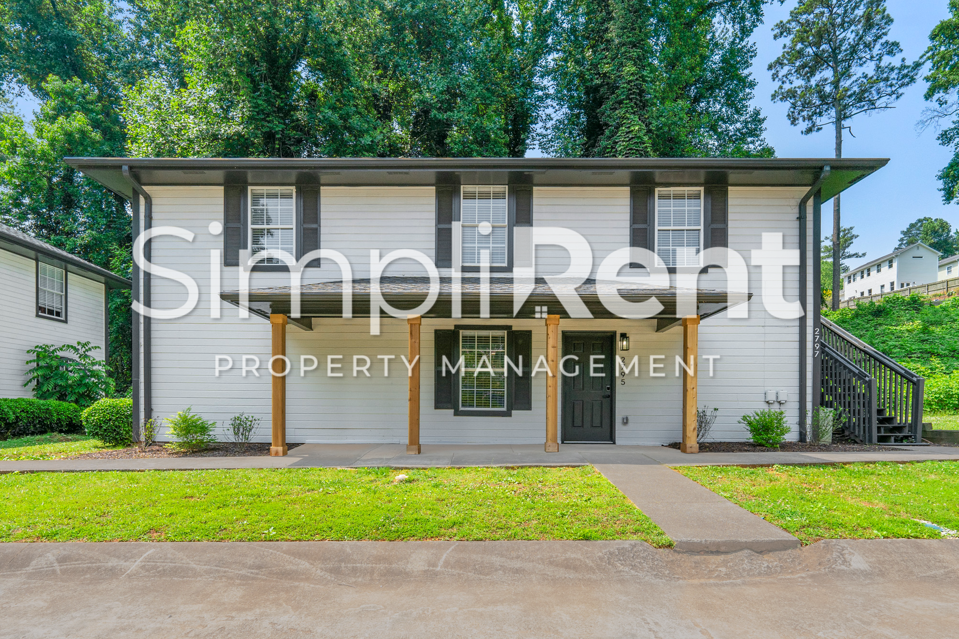Decatur Apartment: 2771 White Oak Drive